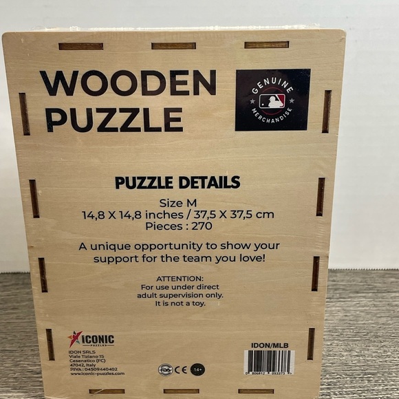NY Yankees Puzzle with Logo wooden. 270 pieces. NEW sealed box. Iconic - Picture 4 of 5
